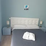 Alojamento de Acomodação e Pequeno-almoço Girasole 3*