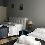Girasole Alojamento de Acomodação e Pequeno-almoço 3*