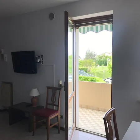 Girasole Λατζίζε