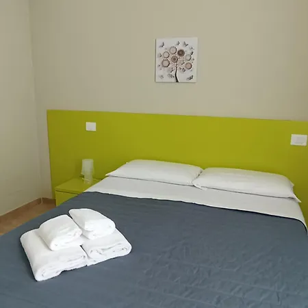 Girasole Bed and Breakfast 3*