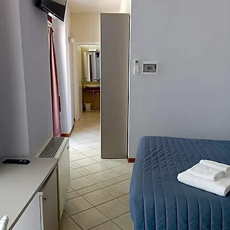 Bed and Breakfast Girasole 3*